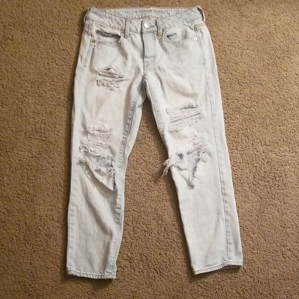 Light Washed, Ripped Jean's